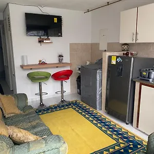 Acogedor Pequeno E Independiente Bogotá